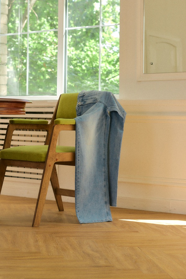 Джинсовый код весны: актуальные фасоны, неожиданная стилизация. Фото 1