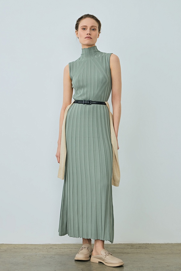 Комфортно и элегантно: 5 стильных моделей трикотажных платьев.Фото 2