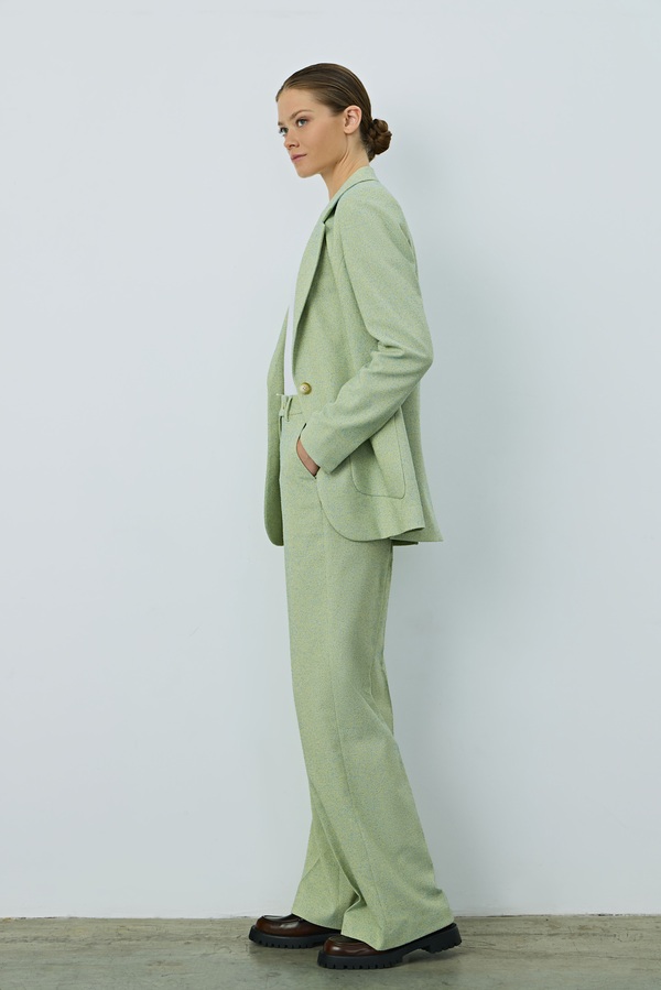 Так и хочется съесть: актуальные цвета сезона весна-лето 2025. Фото 3