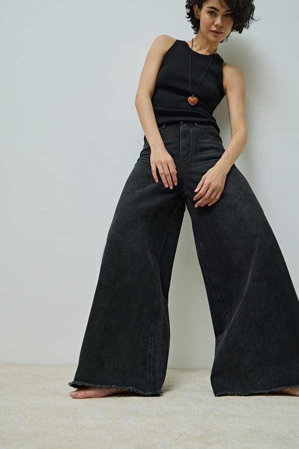 Как стилизовать деним в теплую погоду. Фото 2