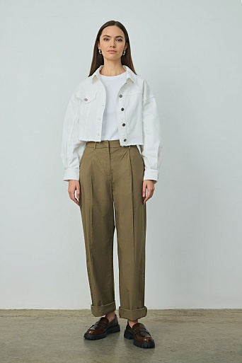 Укороченная джинсовая куртка, белая