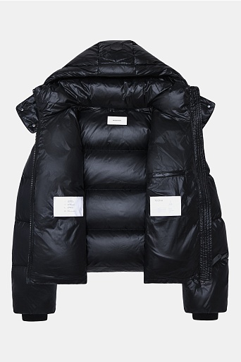 Укороченный пуховик с капюшоном, черный