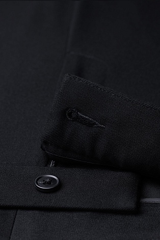 Прямые брюки черного цвета MARIA