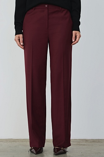 Костюмные брюки со стрелками, бордовые MARIA