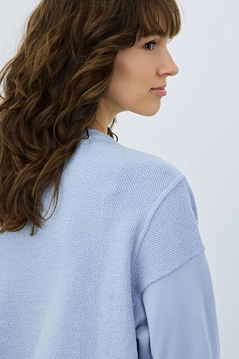 Свитшот из хлопка с текстурными вставками, нежно-голубая