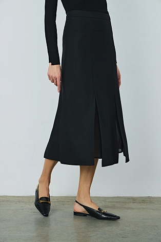 Юбка с расклешенным низом, черная