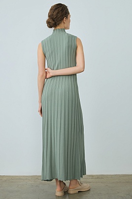 Трикотажное платье-лапша без рукавов, цвет полынь