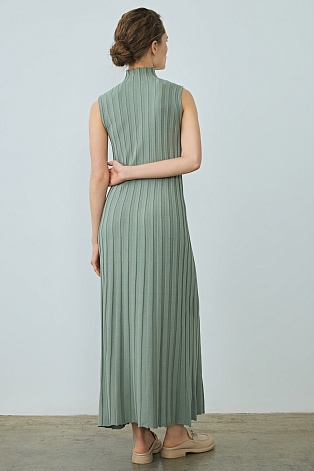 Трикотажное платье-лапша без рукавов, цвет полынь