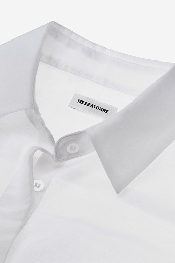 Белая полупрозрачная блузка