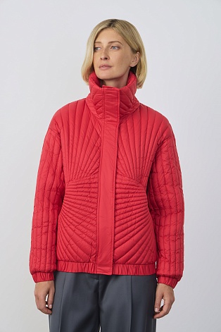 Пуховик с фигурной стежкой, красный
