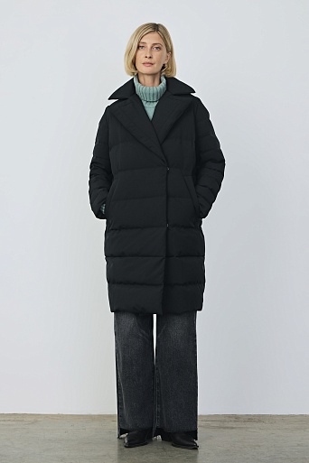 Пуховое пальто-кокон в рубчик, черное