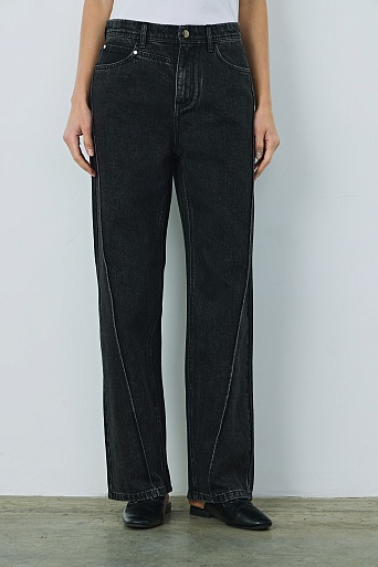 Джинсы с диагональными швами, темно-серые