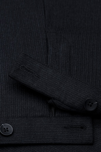 Костюмные брюки в тонкую полоску, черные EMMY