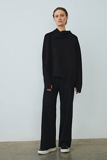 Худи с ассиметричным воротом, черное