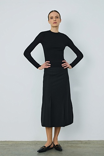 Тонкий джемпер из шерсти в рубчик, черный