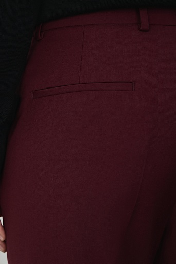 Костюмные брюки со стрелками, бордовые MARIA