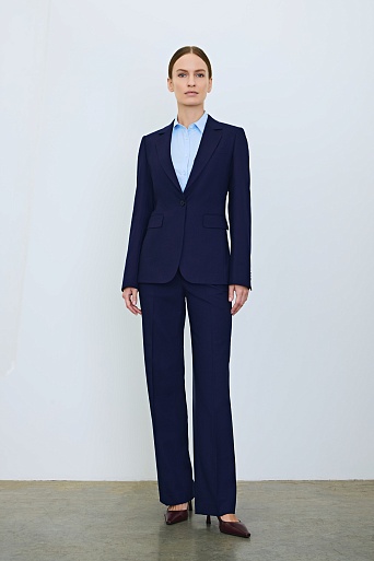 Приталенный жакет на одной пуговице, темно-синий