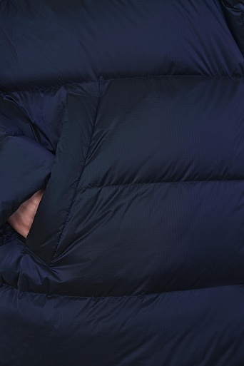 Пуховое пальто-кокон, темно-синее