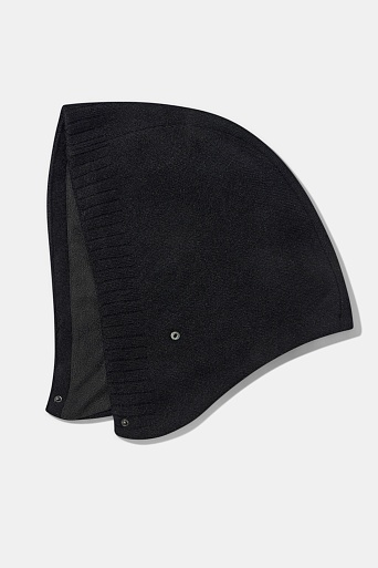 Капор с ангорой, черный