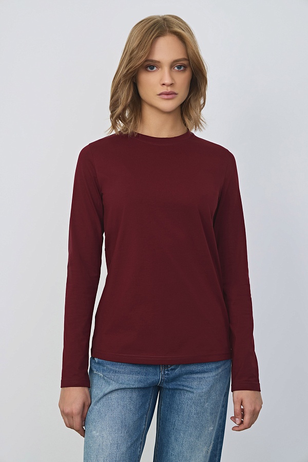 Базовый лонгслив винного цвета