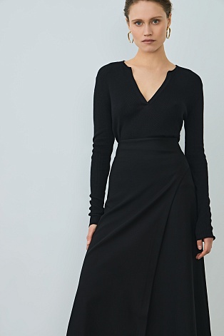 Лонгслив в рубчик, черный