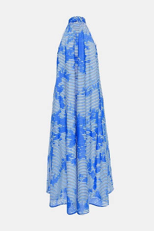 Платье в синюю полоску без рукавов