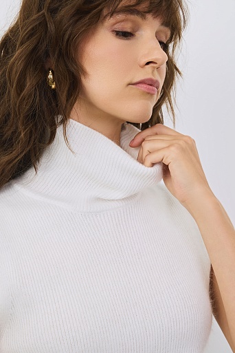 Топ без рукавов, белый