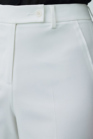 Свободные прямые брюки со стрелками, белые ELEANOR