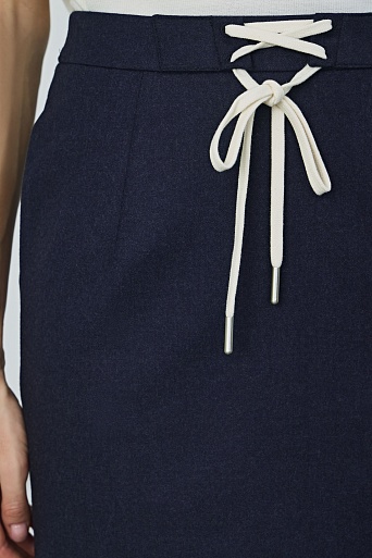 Мини-юбка на шнурке, темно-синяя MIRTA