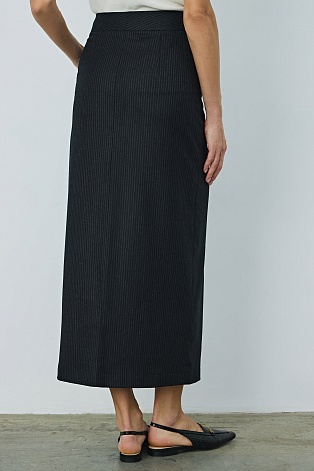 Длинная костюмная юбка в тонкую полоску, черная MARUSYA