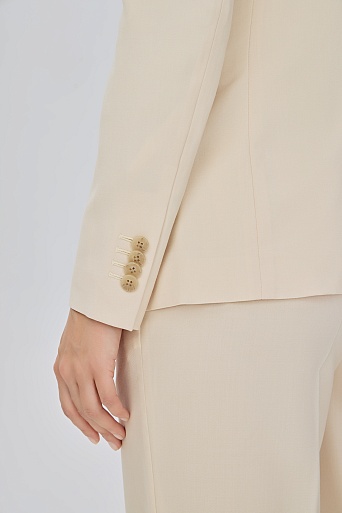 Кремовый жакет на одной пуговице MIRA