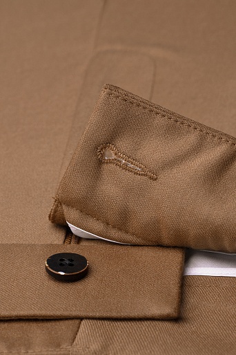 Зауженные костюмные брюки со стрелками, карамельные TYRA