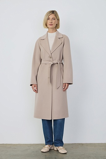 Пальто на пуговицах с поясом, пудровое