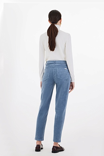 Вельветовые брюки голубого цвета