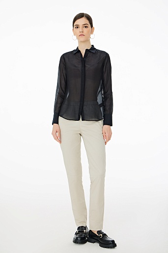 Черная полупрозрачная блузка