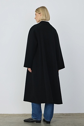 Пальто на поясе, черное