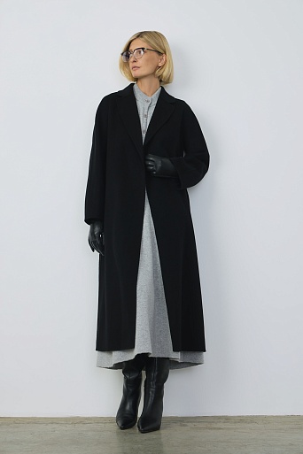 Пальто на поясе, черное