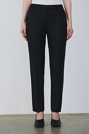 Костюмные брюки в тонкую полоску, черные EMMY