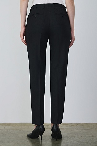 Костюмные брюки в тонкую полоску, черные EMMY