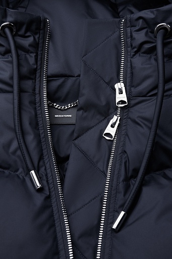 Удлиненный пуховик с капюшоном, темно-синий