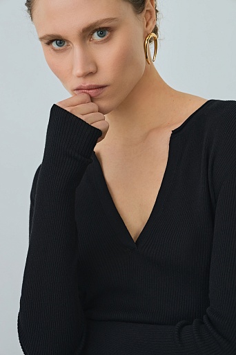 Лонгслив в рубчик, черный