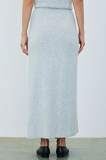 Длинная юбка с запахом, светло-серая